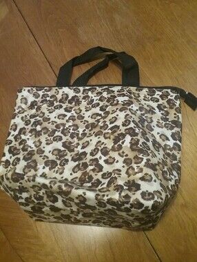 Leopard Print Insulated Lunch  Bag